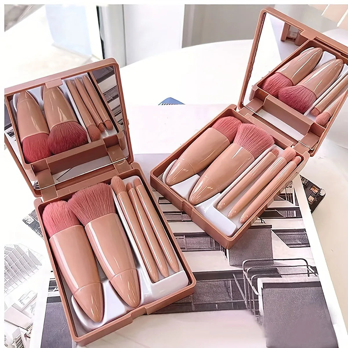 5Pcs Portable Makeup Brush Set With Mirror -  Foldable Travel Kit